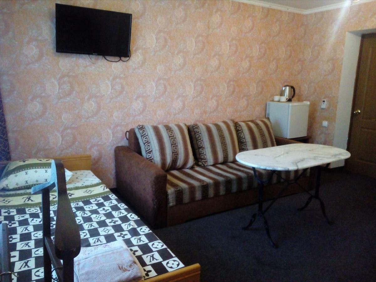 Imperial Hotel Krivoy Rog Kryvyi Rih Exterior foto