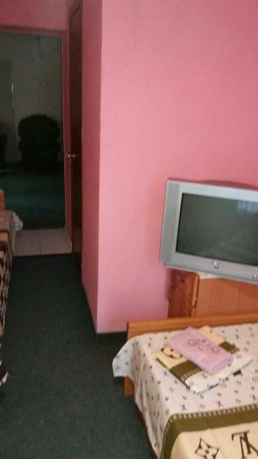 Imperial Hotel Krivoy Rog Kryvyi Rih Exterior foto